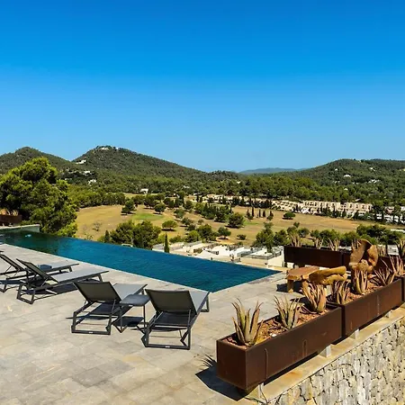 Luxury Minimal - Golf Course View * Santa Eularia des Riu