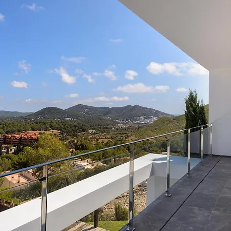 Villa Luxury Minimal - Golf Course View