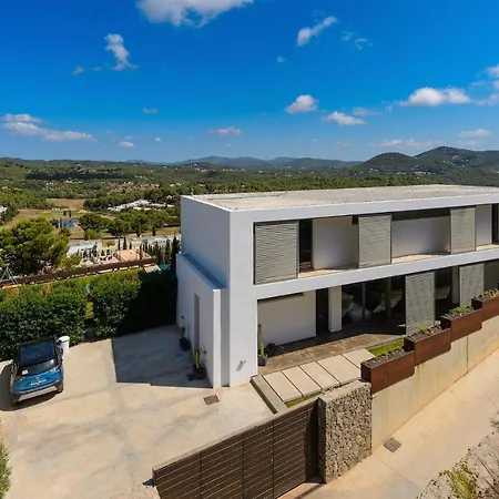 Luxury Minimal - Golf Course View Santa Eularia des Riu