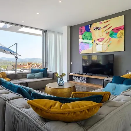Luxury Minimal - Golf Course View Santa Eularia des Riu