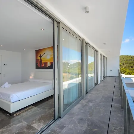 Luxury Minimal - Golf Course View Villa