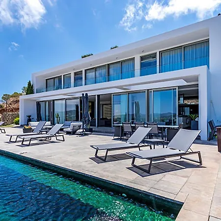 Villa Luxury Minimal - Golf Course View