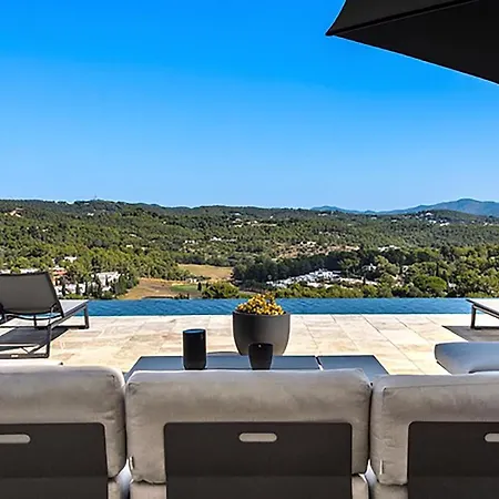 Luxury Minimal - Golf Course View Villa *